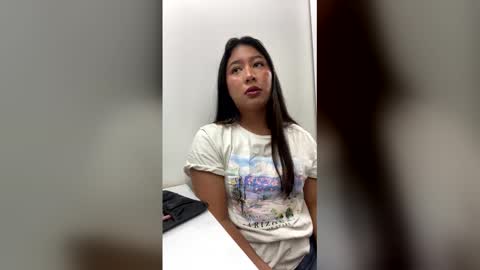 Snapshot of cloe_x_billy chatting on 02-19-26, 07:43 Cloe x Billy online show from 02-19-26, 07:43