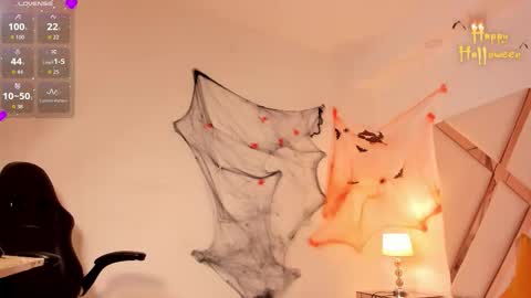 Cloe online show from 10-21-25, 12:11