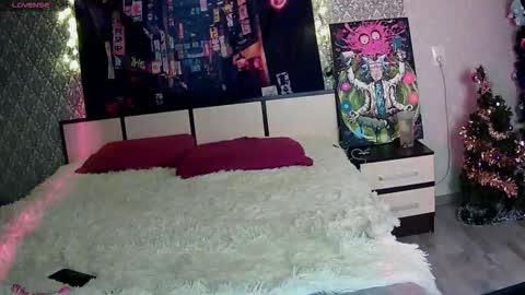 closertous online show from 01-11-26, 02:33