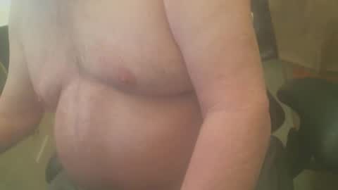 clouds8888 online show from 11-08-25, 01:00