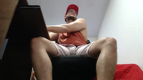 cloudsxxx17 online show from 09-11-25, 04:40