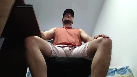 cloudsxxx17 online show from 10-06-25, 01:30