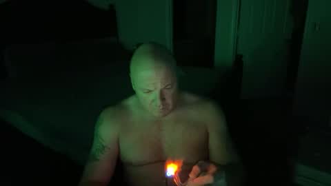 Snapshot of cloudy_dayz69 chatting on 10-21-25, 07:42 Cloudy Dayz online show from 10-21-25, 07:42