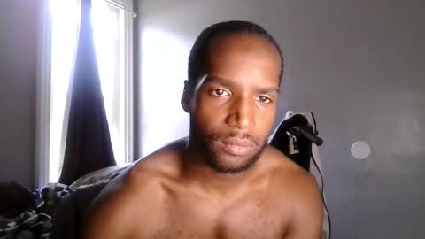 Snapshot of clouvo chatting on 11-18-25, 04:11 clouvo online show from 11-18-25, 04:11