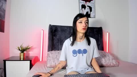 Cloy areo make me come with pleasure online show from 02-28-26, 02:07