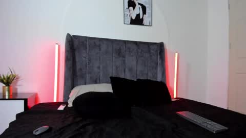 Snapshot of cloy_areo chatting on 04-09-26, 11:15 Cloy areo make me come with pleasure online show from 04-09-26, 11:15