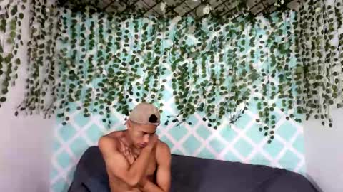 club_latinboys online show from 10-12-25, 04:28