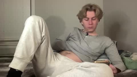 Clyde Austin online show from 02-08-26, 03:32