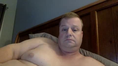 Snapshot of cmachen chatting on 01-10-25, 01:10 cmachen online show from 01-10-25, 01:10