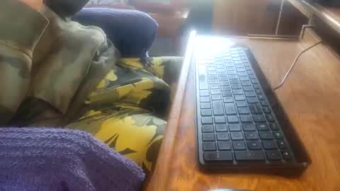 Snapshot of coach_d chatting on 10-30-25, 04:19 coach_d online show from 10-30-25, 04:19