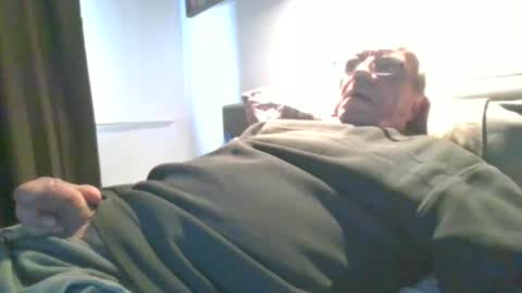 cock9635 online show from 02-04-25, 10:21