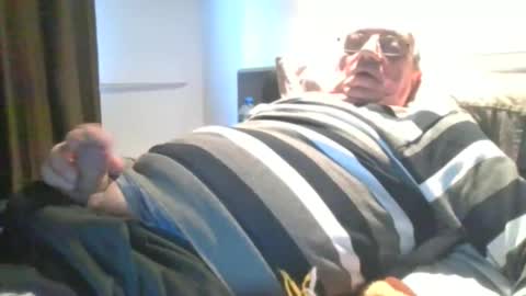 cock9635 online show from 02-07-25, 09:05