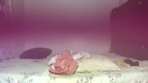 Snapshot of cock_addict183 chatting on 12-17-25, 10:54 Cock Addict online show from 12-17-25, 10:54