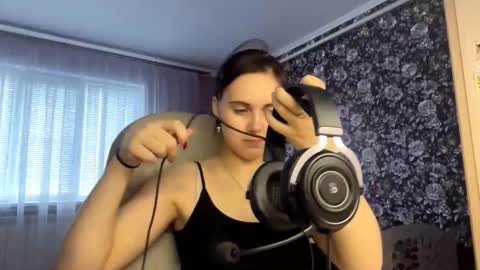 Nikki online show from 10-02-25, 10:00