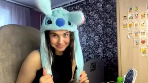 Nikki online show from 10-08-25, 10:24