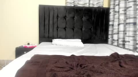 Snapshot of coco_leila chatting on 02-26-25, 07:27 coco_leila online show from 02-26-25, 07:27