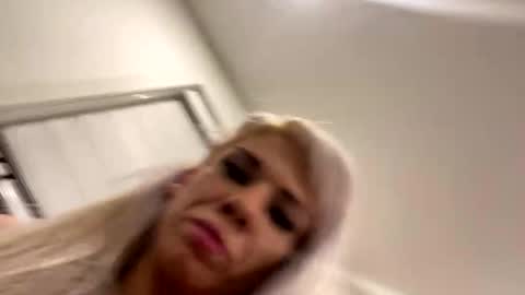 Ayla Astra online show from 01-06-25, 07:42