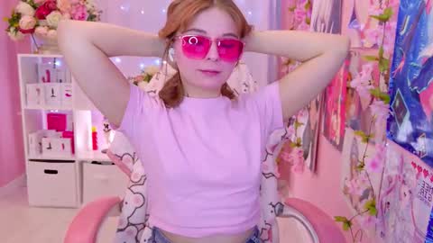 Mia online show from 02-27-26, 09:04