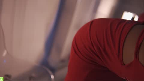 Snapshot of coconutcatin chatting on 12-19-24, 01:29 Coconutcatin online show from 12-19-24, 01:29