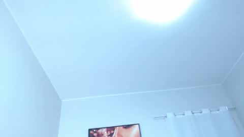 Snapshot of coconutt_oil chatting on 02-22-26, 09:08 coconutt_oil online show from 02-22-26, 09:08