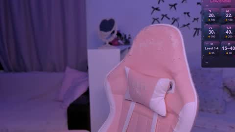 Snapshot of coddleweeper chatting on 02-25-26, 02:59 Hello guys my name is Coddle online show from 02-25-26, 02:59