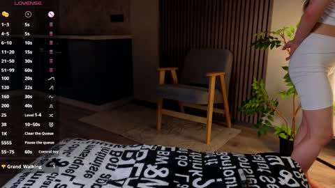 Carry online show from 03-31-26, 12:38