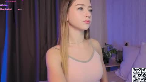 Criss online show from 10-21-25, 03:51