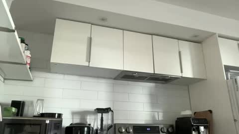 Snapshot of coleblack77 chatting on 11-19-25, 05:24 Cole online show from 11-19-25, 05:24