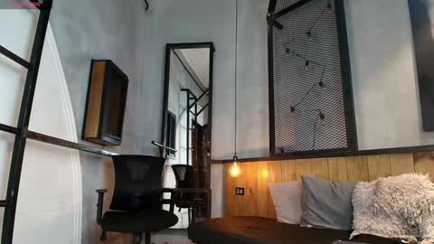 ColeThunder online show from 12-13-24, 04:49