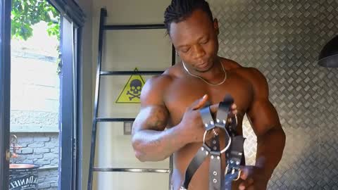 ColeThunder online show from 01-12-25, 07:53