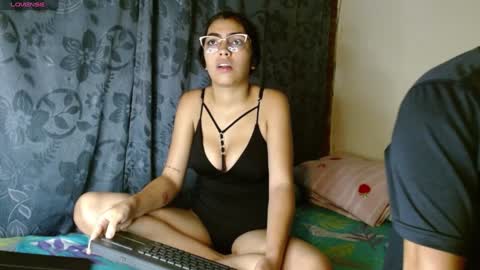 colin_valentina1 online show from 12-27-24, 03:42