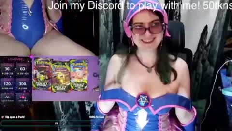 Snapshot of collaredsakura chatting on 03-28-26, 02:33 Sakura online show from 03-28-26, 02:33