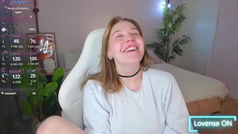 Collen Mon Tue Wed Thu Fri GMT 3 0300am - 0900am  online show from 02-05-26, 04:55