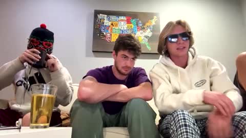 college_packing_8 online show from 10-08-25, 01:14