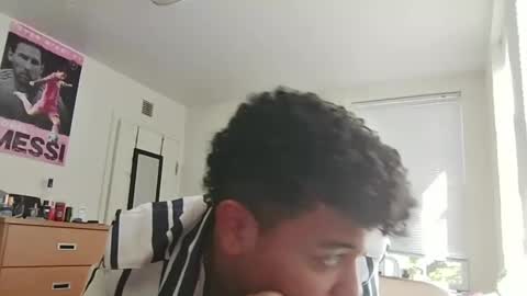 collegehispaniclad online show from 09-13-25, 09:03