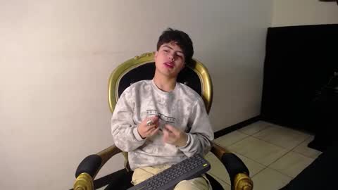 collinstone online show from 10-17-25, 04:53