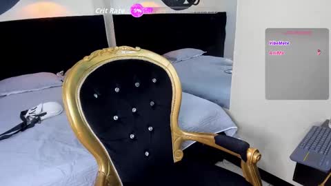 collinstone online show from 11-06-25, 07:59