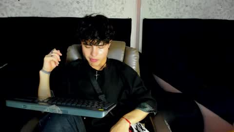 collinstone online show from 11-11-25, 07:14