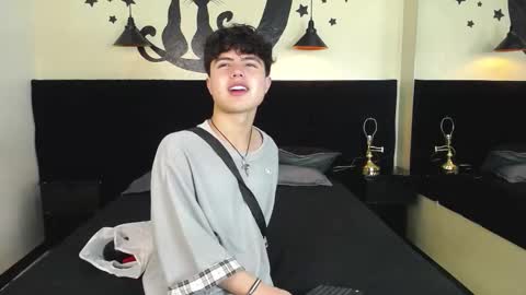 collinstone online show from 11-17-25, 07:19