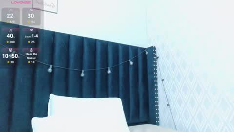  GRETCHEN  online show from 10-17-25, 12:30