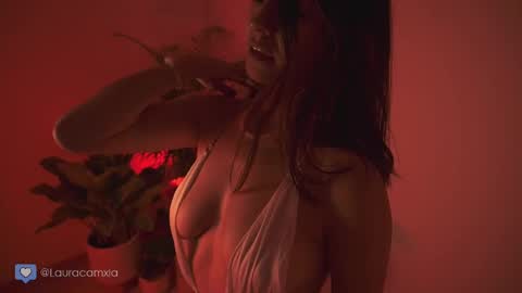 Laura online show from 03-07-25, 06:35