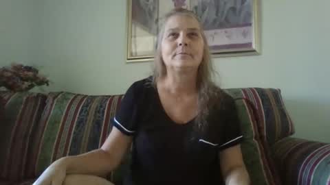 comeback pussy online show from 11-04-25, 05:34