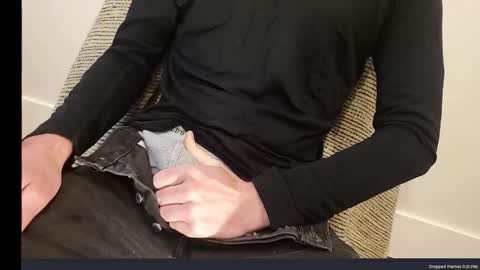 comfrey online show from 10-18-25, 11:49