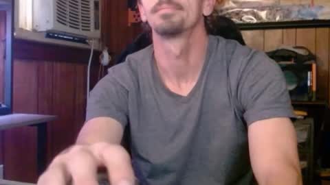 Nelson or ComicKing and sometime Peachy143 online show from 02-20-26, 10:54