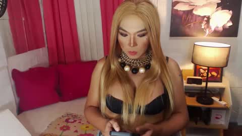 QUEEN SABRINA online show from 12-24-24, 06:11