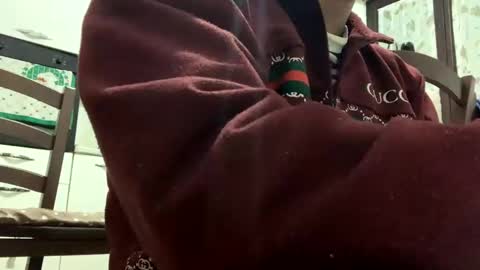 comobailamioso online show from 02-16-25, 05:26