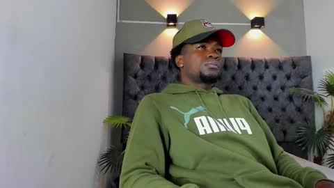 COMPTON online show from 11-18-25, 03:34