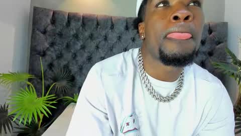 COMPTON online show from 11-27-25, 03:52