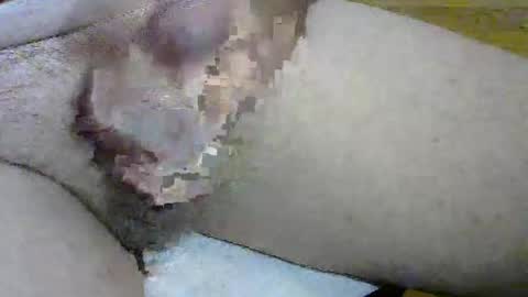 Snapshot of coneyguy chatting on 10-17-25, 01:46 coneyguy online show from 10-17-25, 01:46