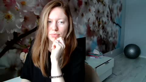 Snapshot of connie_daw chatting on 01-19-25, 09:33 Connie Daw online show from 01-19-25, 09:33